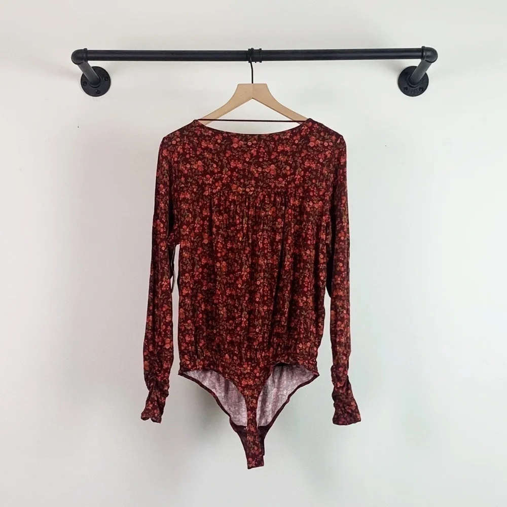 NWT Free People Kaya Floral Printed Keyhole Long Sleeve Ruched Bodysuit